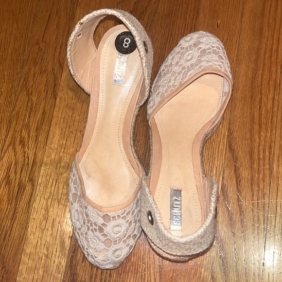Schutz ladies espadrilles size 8, lacy front, no ribbons - Picture 2 of 8